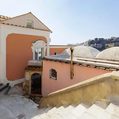 - Casa Cristallo Позітано