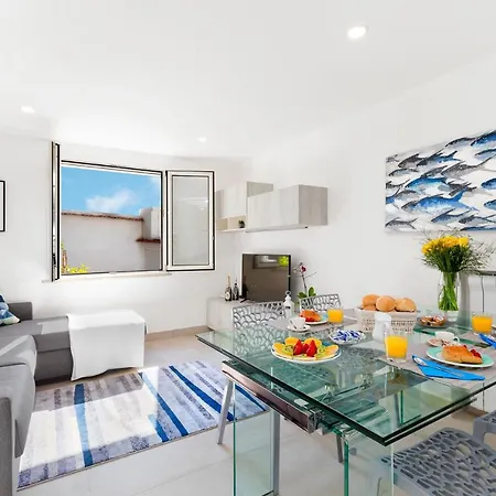 - Casa Cristallo בית נופש