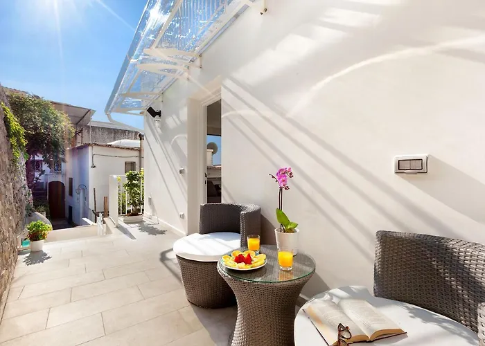 - Casa Cristallo Holiday home