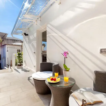 - Casa Cristallo Holiday home